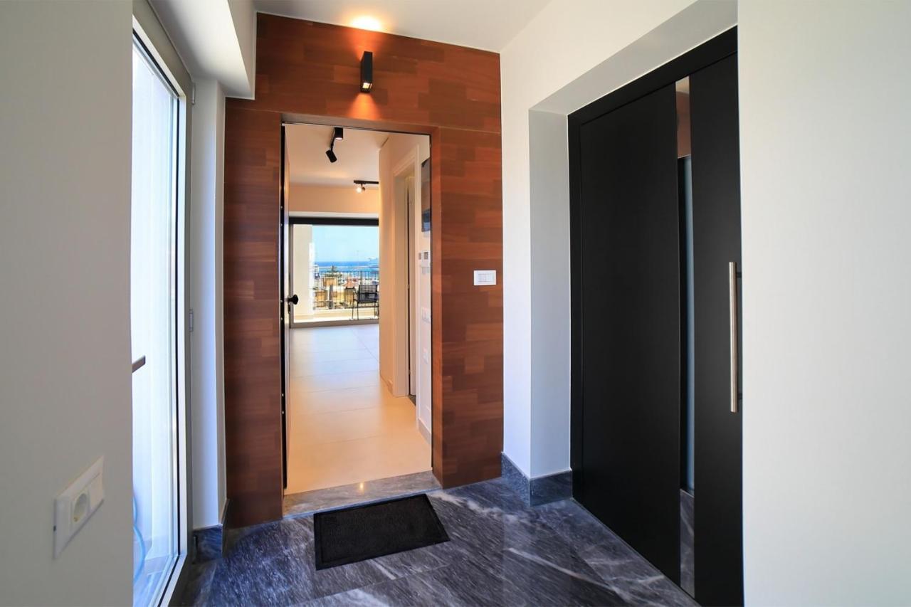 Harbour Penthouse *