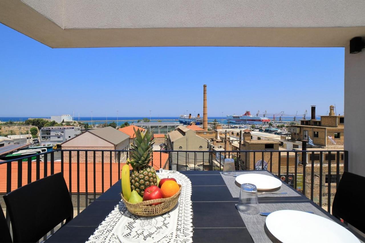 Harbour Penthouse Apartment *